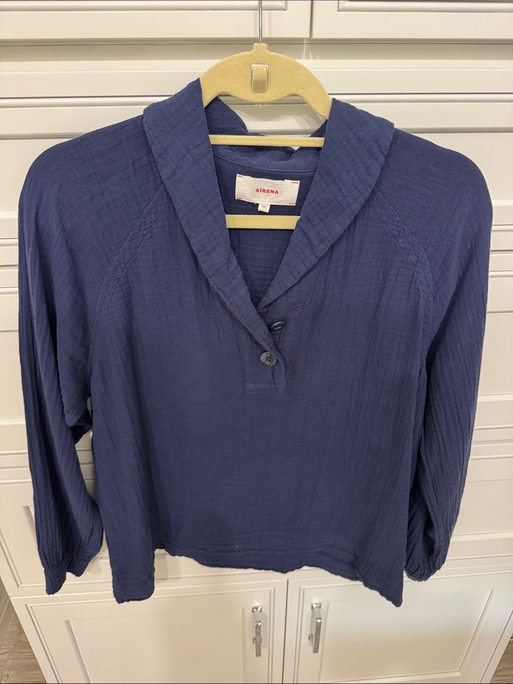 XiRENA Navy Cotton Gauze Shawl-Collar Button Top
